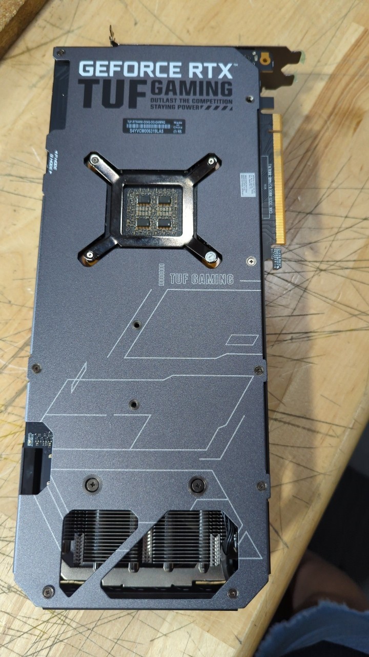 BH 부품 특가: Asus GeForce RTX 409 - Rtx 4090 24Gb Graphics Card 리뷰 및 가격